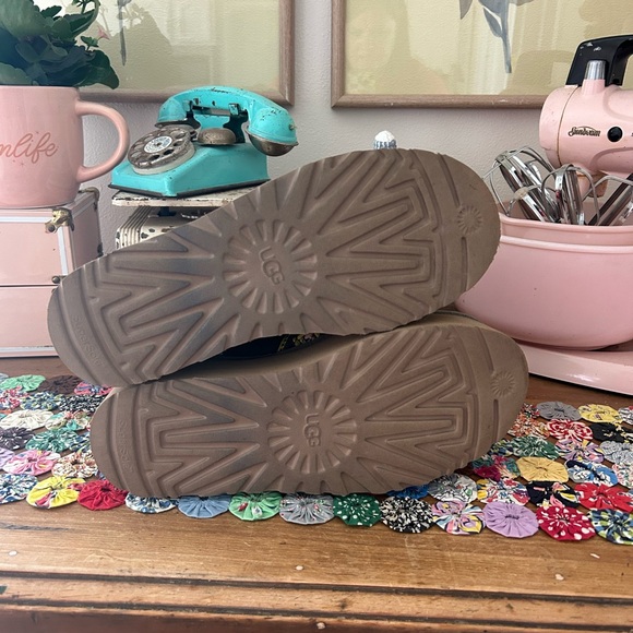 Classic Mini II Braid Platform Ugg - Picture 7 of 9